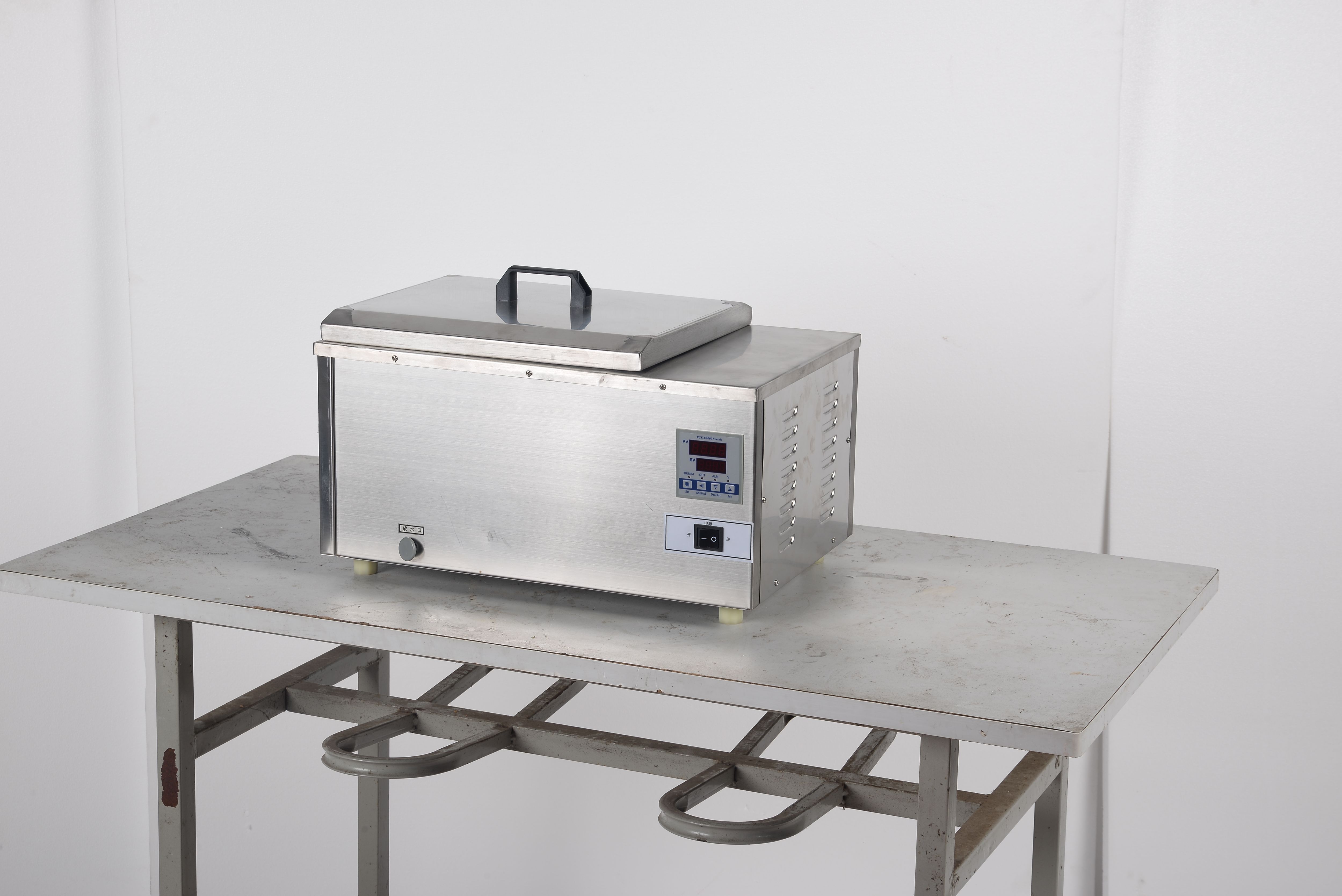 数显电加热恒温水槽 - 山东研赜实验仪器有限公司