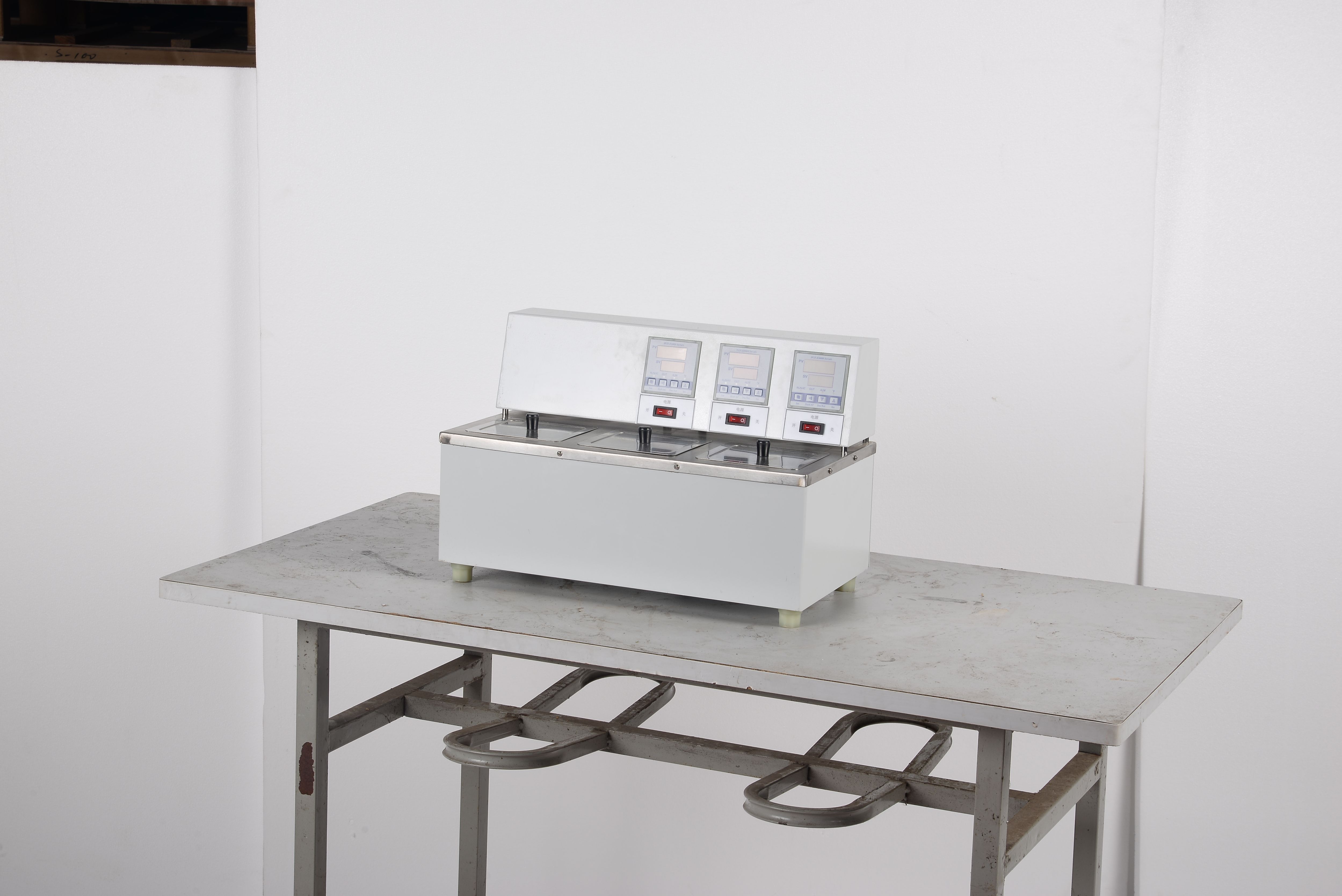 数显电加热恒温水槽 - 山东研赜实验仪器有限公司