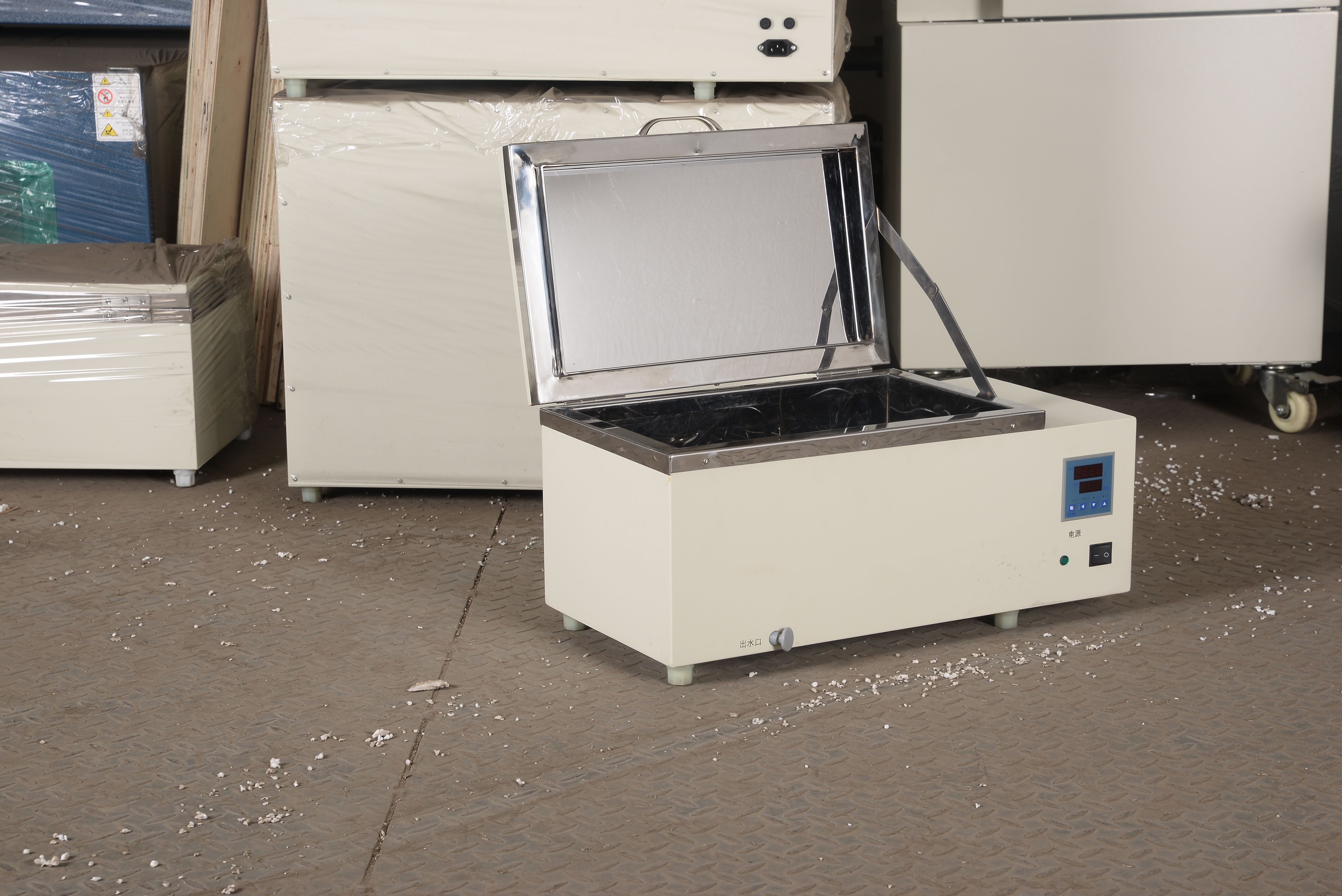 数显电加热恒温水槽 - 山东研赜实验仪器有限公司